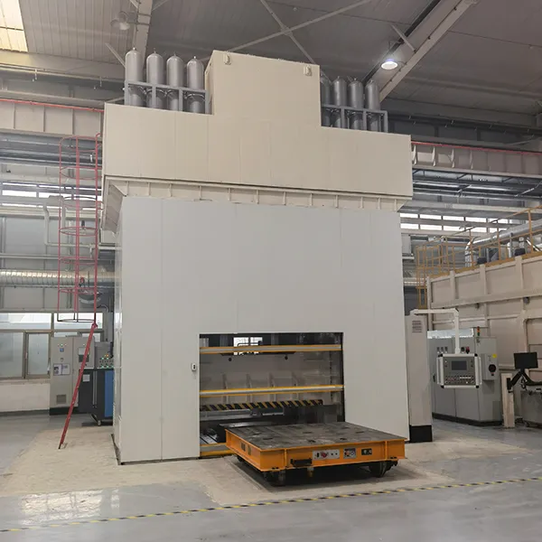 Prensa hidráulica para materiales compuestos